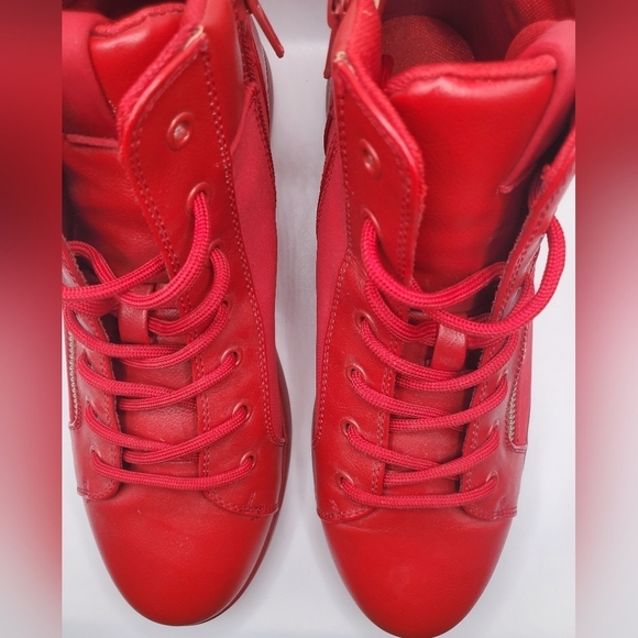 Womens Call it Spring red high top Sneakers size 7 - Picture 3 of 16
